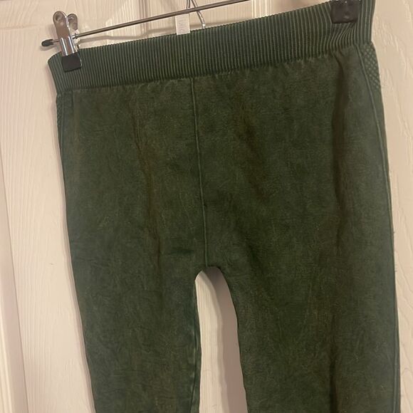 NikiBiki Leggings Small NWOT - Picture 1 of 9